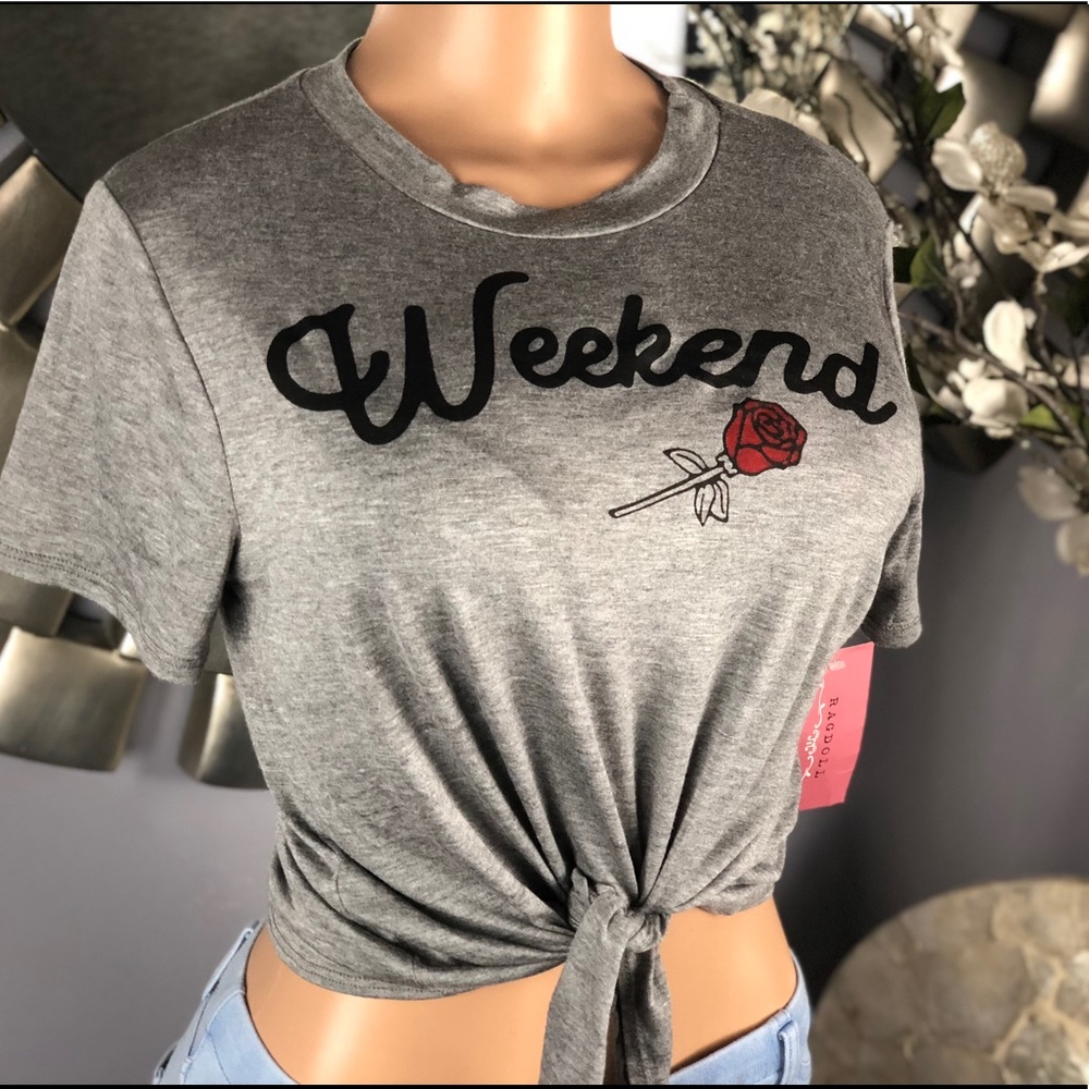 ๐น Weekend Rose Tie Up Crop T-Shirt - Picture 5 of 8